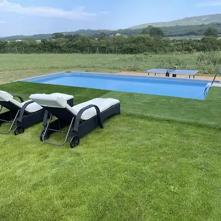 Villa Rians Rians  Exterior photo